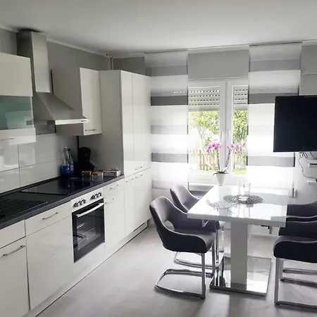 Apartamento Ferienwohnung *